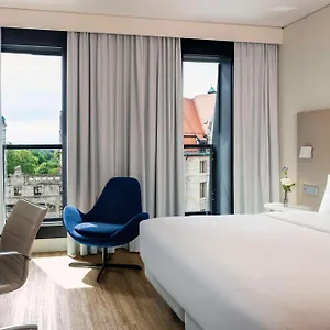 4* מלון Nh Zentrum