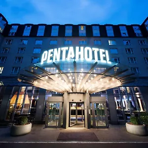 4* Отель Pentahotel
